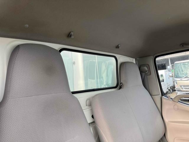 デュトロ 　トラック　ＭＴ　ドライブレコーダー　エアコン　パワーウィンドウ　運転席エアバッグ　ＣＤ（27枚目）