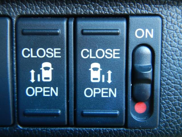 フリードハイブリッド ハイブリッド・EX ホンダセンシング ギャザズ9インチナビ バックモニター LEDライト シートヒーター(16枚目)