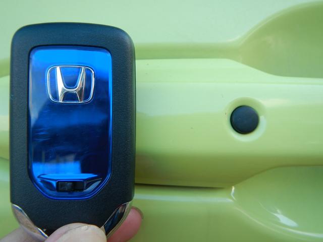 フリードハイブリッド ハイブリッド・EX ホンダセンシング ギャザズ9インチナビ バックモニター LEDライト シートヒーター(23枚目)