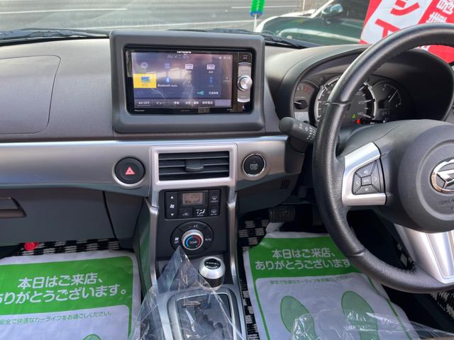 セロ　ＧＯＯ鑑定車　支払い総額表示車　車検２年取渡し　電動オープン　ナビＴＶ　バックカメラ　Ｂｌｕｅｔｏｏｔｈ　走行２３，０００キロ台　マニュアルモード付オートマ　シートヒーター　クリーニング済　保証付販売(5枚目)