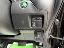 Ｇ・Ｌパッケージ　支払い総額表示車　車検８年１月　ナビＴＶ　バックカメラ　パワースライドドア　ＥＴＣ　プッシュスタート　横滑り防止装置　タイミングチェーン式　クリーニング済　保証付販売（9枚目）