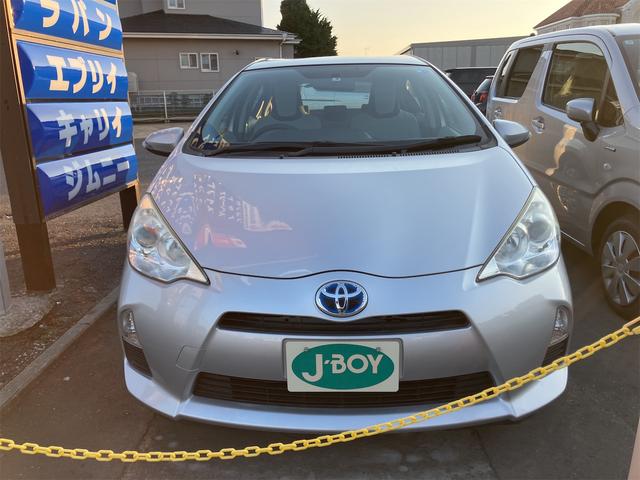 アクア L ETC キーレスエントリー アイドリングストップ 電動格納ミラー CVT 衝突安全ボディ 記録簿 ABS ESC CD エアコン パワーステアリング パワーウィンドウ(15枚目)