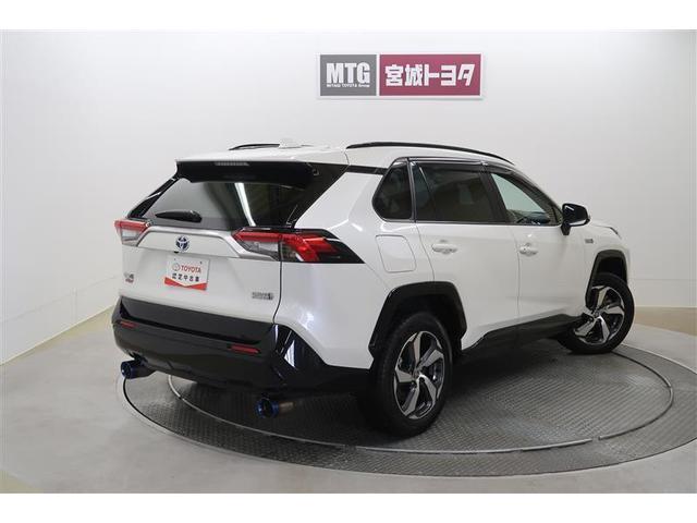 ＲＡＶ４　ＰＨＶ Ｇ　革シート　サンルーフ　４ＷＤ　フルセグ　ミュージックプレイヤー接続可　バックカメラ　衝突被害軽減システム　ＥＴＣ　ドラレコ　ＬＥＤヘッドランプ　ワンオーナー　記録簿（10枚目）