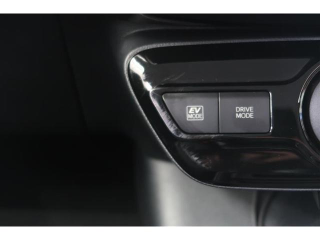 プリウス S 4WD フルセグ メモリーナビ DVD再生 バックカメラ 衝突被害軽減システム ETC ドラレコ LEDヘッドランプ ワンオーナー(20枚目)