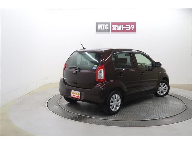 パッソ Ｘ　Ｌパッケージ　ワンセグ　メモリーナビ　ミュージックプレイヤー接続可　バックカメラ　ワンオーナー　記録簿　アイドリングストップ（7枚目）