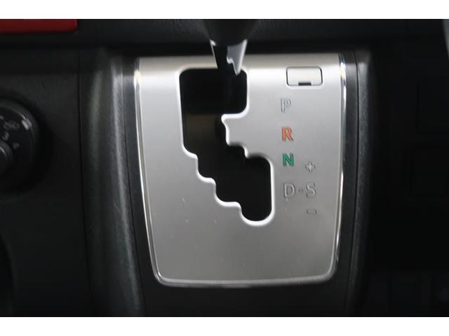 ハイエースバン ＤＸ　４ＷＤ　ワンセグ　メモリーナビ　ミュージックプレイヤー接続可　バックカメラ　衝突被害軽減システム　ＥＴＣ　ＬＥＤヘッドランプ　乗車定員６人　ワンオーナー　記録簿　ディーゼル（16枚目）