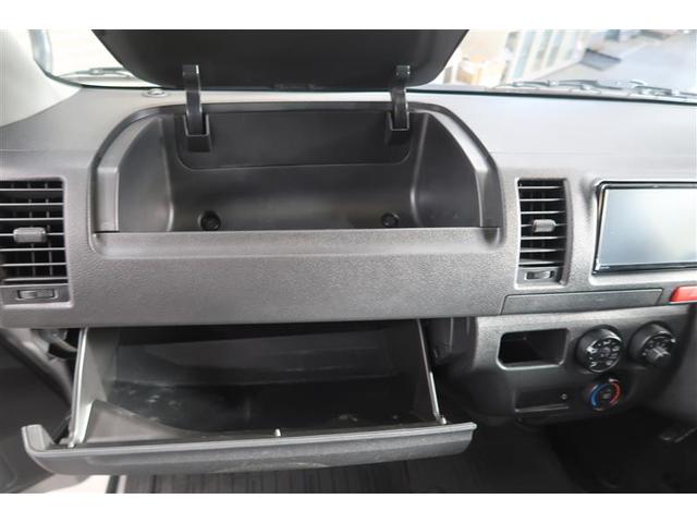 ハイエースバン ＤＸ　４ＷＤ　ワンセグ　メモリーナビ　ミュージックプレイヤー接続可　バックカメラ　衝突被害軽減システム　ＥＴＣ　ＬＥＤヘッドランプ　乗車定員６人　ワンオーナー　記録簿　ディーゼル（26枚目）