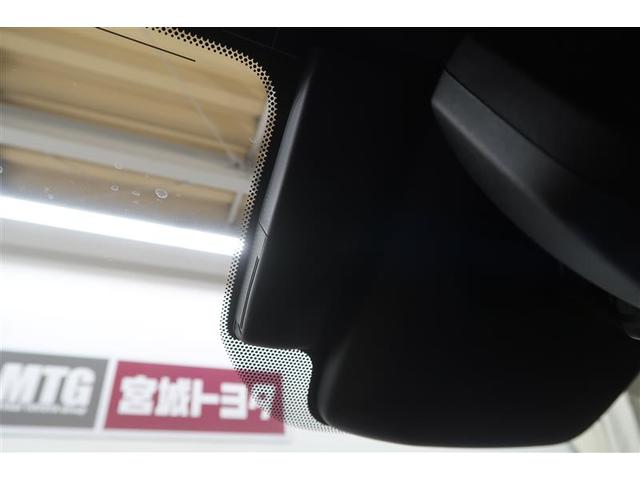 クラウンクロスオーバー ＲＳアドバンスド　革シート　４ＷＤ　フルセグ　メモリーナビ　ミュージックプレイヤー接続可　バックカメラ　衝突被害軽減システム　ＥＴＣ　ドラレコ　ＬＥＤヘッドランプ　ワンオーナー　フルエアロ　記録簿（18枚目）