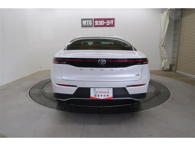 クラウンクロスオーバー Ｇアドバンスド・レザーパッケージ　革シート　４ＷＤ　フルセグ　ミュージックプレイヤー接続可　バックカメラ　衝突被害軽減システム　ＥＴＣ　ドラレコ　ＬＥＤヘッドランプ　ワンオーナー　記録簿（13枚目）