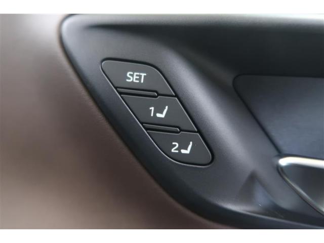 クラウンクロスオーバー Ｇアドバンスド・レザーパッケージ　革シート　４ＷＤ　フルセグ　ミュージックプレイヤー接続可　バックカメラ　衝突被害軽減システム　ＥＴＣ　ドラレコ　ＬＥＤヘッドランプ　ワンオーナー　記録簿（15枚目）