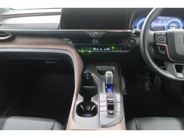 クラウンクロスオーバー Ｇアドバンスド・レザーパッケージ　革シート　４ＷＤ　フルセグ　ミュージックプレイヤー接続可　バックカメラ　衝突被害軽減システム　ＥＴＣ　ドラレコ　ＬＥＤヘッドランプ　ワンオーナー　記録簿（20枚目）