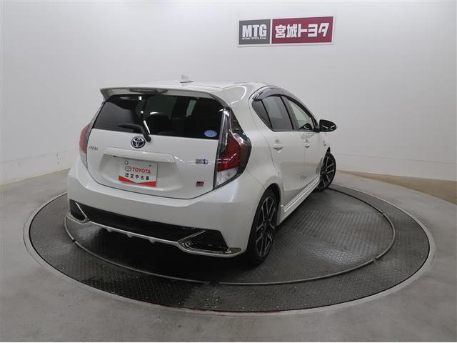 アクア G GRスポーツ・17インチパッケージ フルセグ メモリーナビ DVD再生 バックカメラ 衝突被害軽減システム ETC ドラレコ LEDヘッドランプ ワンオーナー フルエアロ(10枚目)