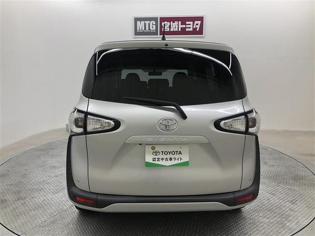 シエンタ Ｘ　ワンセグ　メモリーナビ　ミュージックプレイヤー接続可　バックカメラ　電動スライドドア　ウオークスルー　乗車定員７人　３列シート（10枚目）