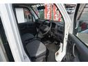 スクラムトラック 　低温冷凍機付販売車　ドライブレコーダー　バックカメラ　サブバッテリー　ＡＣ　パワーステアリング　１年保証付（4枚目）