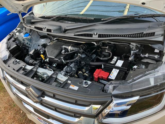 ソリオ ＨＹＢＲＩＤ　ＭＺ　４ＷＤ　３型　全方位カメラ付９インチナビ　前後衝突被害軽減ブレーキ　後席両側電動スライドドア（3枚目）