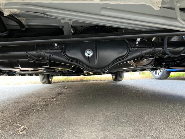 ソリオ ＨＹＢＲＩＤ　ＭＺ　４ＷＤ　３型　全方位カメラ付９インチナビ　前後衝突被害軽減ブレーキ　後席両側電動スライドドア（7枚目）