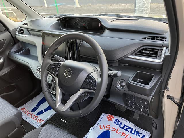 ソリオ ＨＹＢＲＩＤ　ＭＺ　４ＷＤ　３型　全方位カメラ付９インチナビ　前後衝突被害軽減ブレーキ　後席両側電動スライドドア（20枚目）