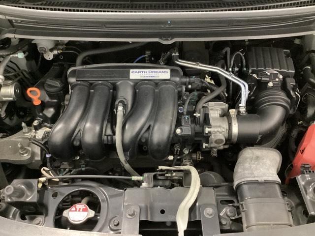 フリード+ G・ホンダセンシング 光触媒抗菌消臭施工済 衝突軽減B DVD可 両側電動ドア Bモニター ECON シートヒータ LEDヘッドランプ ドラレコ 4WD オートクルーズコントロール スマキー 盗難防止装置 ナビTV ETC(23枚目)