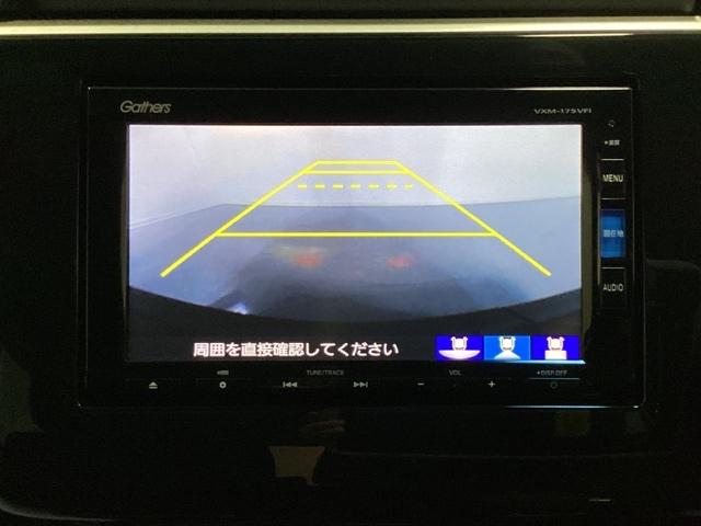 ステップワゴンスパーダ スパーダホンダセンシング　光触媒抗菌消臭施工済　盗難防止　助手席エアバッグ　Ｗパワスラ　リアオートエアコン　地デジ　サイドエアバッグ　ＬＥＤライト　横滑り防止システム　オートエアコン　リアカメラ　ナビ＆ＴＶ　三列シート　スマ鍵（7枚目）