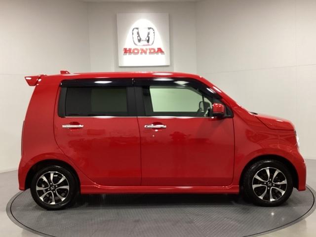 購入後も自社指定整備工場完備でお客様の愛車をしっかりサポート致します!御納車時には安全かつ安心してお乗り頂けるようホンダ専門知識を持つ整備スタッフが点検・整備・装備も説明をしてお渡ししております。