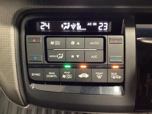 ステップワゴン Gホンダセンシング 光触媒抗菌消臭施工済 3列シート スマートキー&プッシュスタート フルセグTV 衝突被害軽減システム オートクルーズコントロール DVD アイドリングストップ 横滑り防止装置 エアバッグ ナビTV(9枚目)