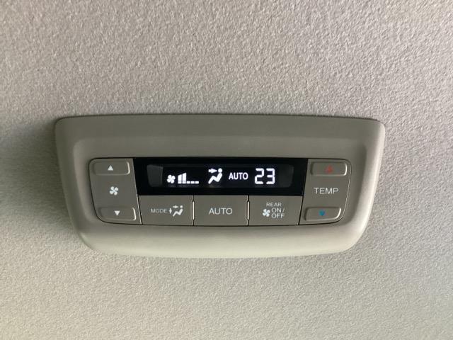 ステップワゴン Gホンダセンシング 光触媒抗菌消臭施工済 3列シート スマートキー&プッシュスタート フルセグTV 衝突被害軽減システム オートクルーズコントロール DVD アイドリングストップ 横滑り防止装置 エアバッグ ナビTV(10枚目)