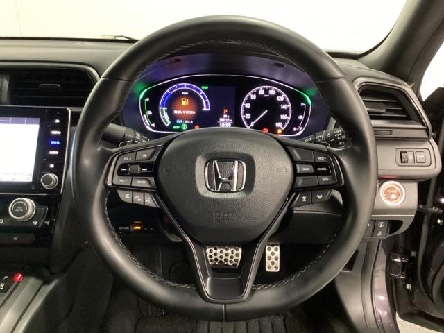 インサイト EX・ブラックスタイル リモコンエンジンスターター付 ドライブレコーダー前後装備車 光触媒抗菌消臭施工済 AAC クルーズコントロール キーレス LEDライト Pセンサー サイドエアバッグ フロントカメラ VSA エアバッグ(11枚目)