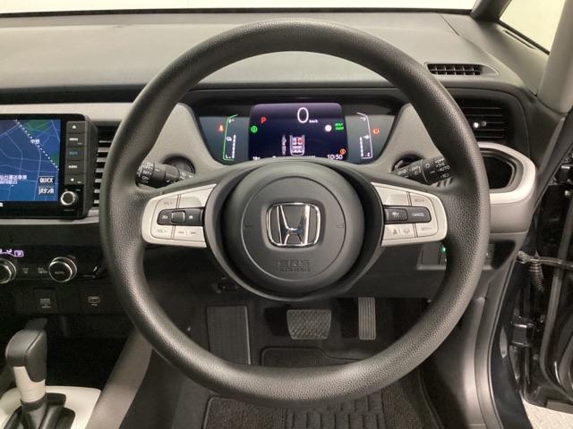 フィット e:HEVクロスター ドライブレコーダー前後装備車 光触媒抗菌消臭施工済 衝突回避システム フルオートエアコン 前後センサー LEDランプ エアバッグ サイドエアバック 地デジ オートクルーズコントロール VSA ETC(12枚目)