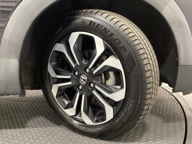 フィット e:HEVクロスター ドライブレコーダー前後装備車 光触媒抗菌消臭施工済 衝突回避システム フルオートエアコン 前後センサー LEDランプ エアバッグ サイドエアバック 地デジ オートクルーズコントロール VSA ETC(25枚目)