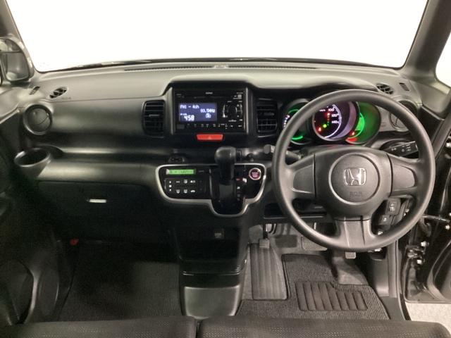 N-BOX G ドライブレコーダー装備車 光触媒抗菌消臭施工済 スマキ- AUTOエアコン イモビライザー フロントベンチシート USB接続 WエアB 両面スライドドア エアB キーフリーシステム PW 横滑防止(5枚目)