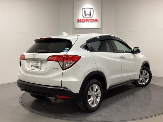 ヴェゼル X・ホンダセンシング 光触媒抗菌消臭施工済 イモビライザー リヤカメラ 地デジ 衝突被害軽減システム LEDヘッドランプ ETC車載器 オートエアコン 4WD車 キーフリー パワーステアリング Iストップ パワーウィンドウ(3枚目)