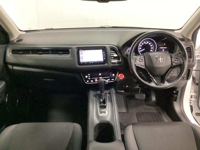 ヴェゼル X・ホンダセンシング 光触媒抗菌消臭施工済 イモビライザー リヤカメラ 地デジ 衝突被害軽減システム LEDヘッドランプ ETC車載器 オートエアコン 4WD車 キーフリー パワーステアリング Iストップ パワーウィンドウ(5枚目)