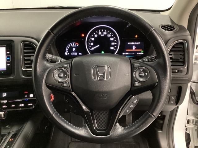 ヴェゼル X・ホンダセンシング 光触媒抗菌消臭施工済 イモビライザー リヤカメラ 地デジ 衝突被害軽減システム LEDヘッドランプ ETC車載器 オートエアコン 4WD車 キーフリー パワーステアリング Iストップ パワーウィンドウ(11枚目)