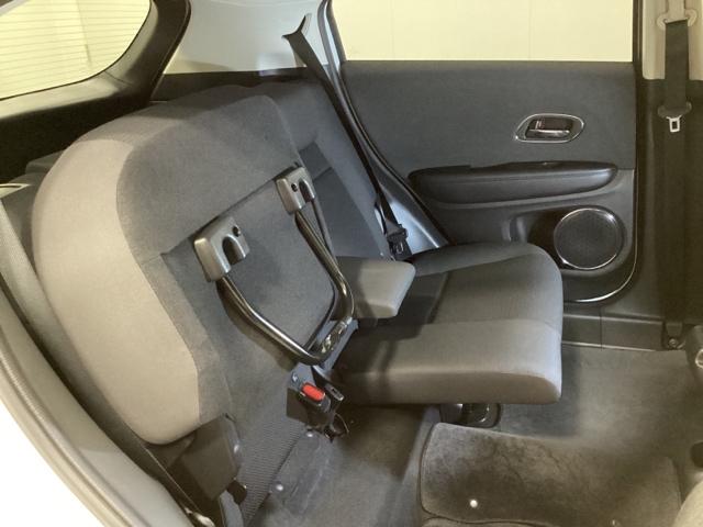 ヴェゼル X・ホンダセンシング 光触媒抗菌消臭施工済 イモビライザー リヤカメラ 地デジ 衝突被害軽減システム LEDヘッドランプ ETC車載器 オートエアコン 4WD車 キーフリー パワーステアリング Iストップ パワーウィンドウ(17枚目)