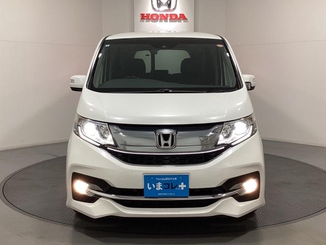 ステップワゴンスパーダ スパーダアドバンスパッケージβ いまコレ+新品・フロアカーペットマット付 光触媒抗菌消臭施工済 クルーズコントロール スマートキー ETC車載器付 4WD オートエアコン ターボ 両側パワースライドドア DVD再生 バックカメラ(4枚目)