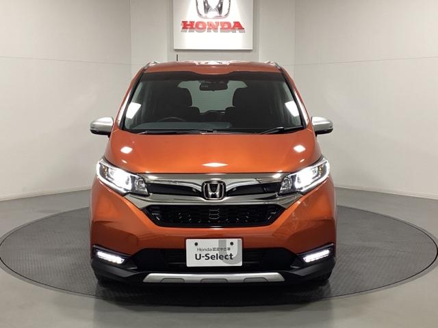 フリードハイブリッド ハイブリッド・クロスターホンダセンシング 光触媒抗菌消臭施工済 両側Pスライドドア USB オートクルーズコントロール DVD再生可能 LEDライト ABS 盗難防止 シ-トヒ-タ- スマ-トキ- VSA ウォークスルー フルセグ エアバッグ(2枚目)