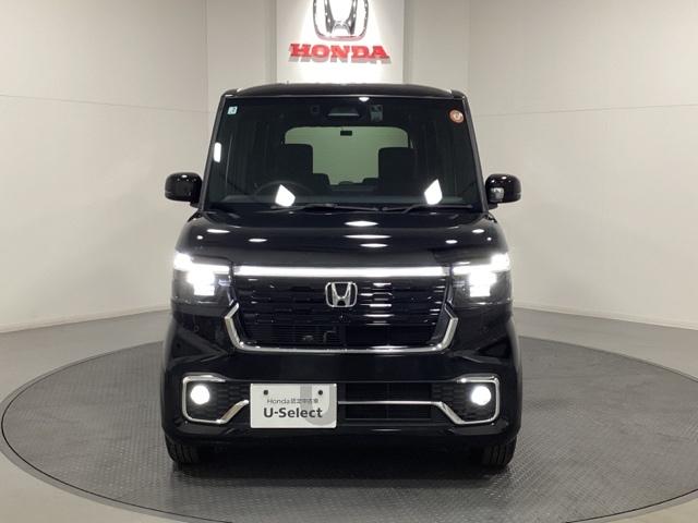 Ｎ－ＢＯＸカスタム ベースグレード　中古スタッドレスタイヤ、純正メモリーナビ、ドライブレコーダー前後装着＋ＥＴＣ付　当社デモカー　ＵＳＢ接続　ＣＭＢＳ　Ｄレコ　１オーナー　ベンチシート　オートエアコン　スマートキ　ＬＥＤ　盗難防止装置（4枚目）