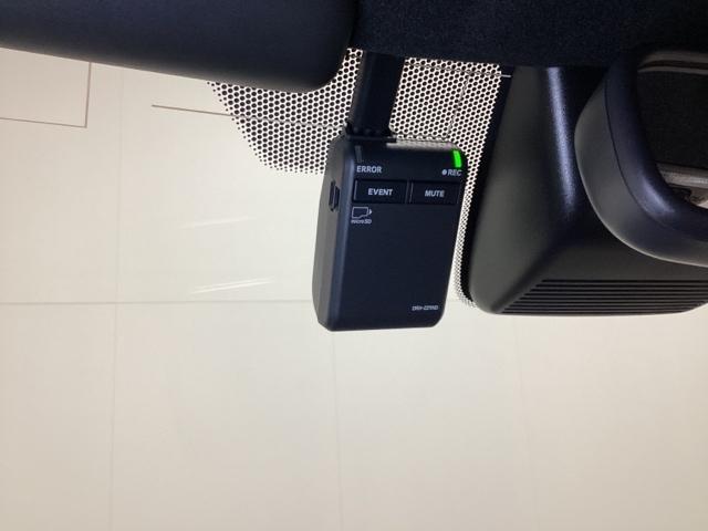 Ｎ－ＯＮＥ プレミアム　中古スタッドレスタイヤ、純正メモリーナビ、ドライブレコーダー前後装着＋ＥＴＣ付　当社デモカー　ＵＳＢポート　ワンオーナー車　衝突軽減　ＤＶＤ再生　ＥＳＣ　コーナーセンサー　ＬＥＤ　シ－トヒ－タ－（18枚目）