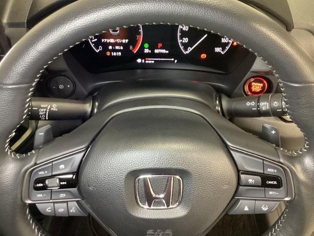 WR-V Z+ 中古スタッドレスタイヤ、純正メモリーナビ、ドライブレコーダー前後装着+ETC付 当社デモカー クリソナ 追突軽減ブレーキ フルセグテレビ サイドエアバッグ USB 盗難防止システム 運転席エアバッグ(16枚目)