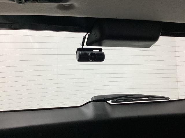 WR-V Z+ 中古スタッドレスタイヤ、純正メモリーナビ、ドライブレコーダー前後装着+ETC付 当社デモカー クリソナ 追突軽減ブレーキ フルセグテレビ サイドエアバッグ USB 盗難防止システム 運転席エアバッグ(21枚目)