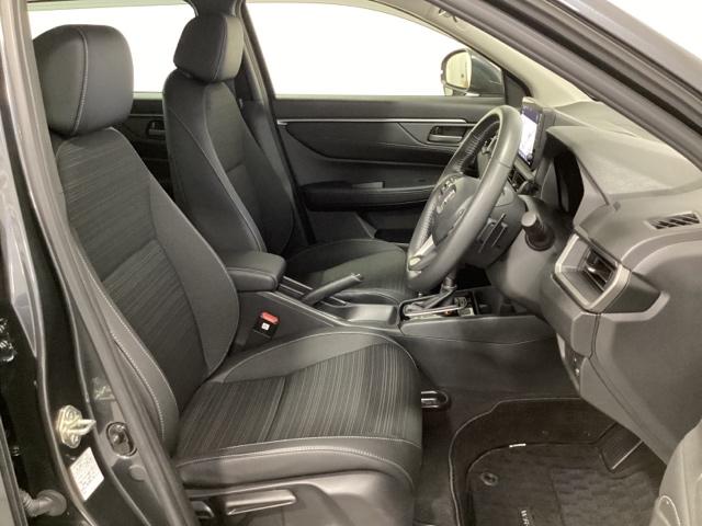 WR-V Z+ 中古スタッドレスタイヤ、純正メモリーナビ、ドライブレコーダー前後装着+ETC付 当社デモカー クリソナ 追突軽減ブレーキ フルセグテレビ サイドエアバッグ USB 盗難防止システム 運転席エアバッグ(22枚目)