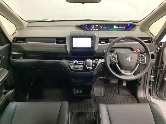 フリードハイブリッド ハイブリッド・Gホンダセンシング 光触媒抗菌消臭施工済 軽減ブレーキ キーフリーシステム DVD再生可能 ECON 後カメラ Aクルーズ 地デジフルセグTV LEDヘッドランプ シートH 横滑防止 ドライブレコーダ パワーウインドウ(5枚目)