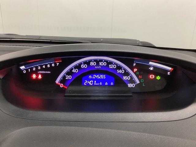 フリード Ｇジャストセレクション　光触媒抗菌消臭施工済　Ｂモニター　スマトキー　助手席エアバッグ　ＡＵＴＯエアコン　１セグ　パワステ　ナビＴＶ　両側スライド片側電動　ＥＴＣ　イモビ　運転席エアバッグ　ＰＷ　ＡＢＳ　ＤＶＤ再生　キ－レス（10枚目）