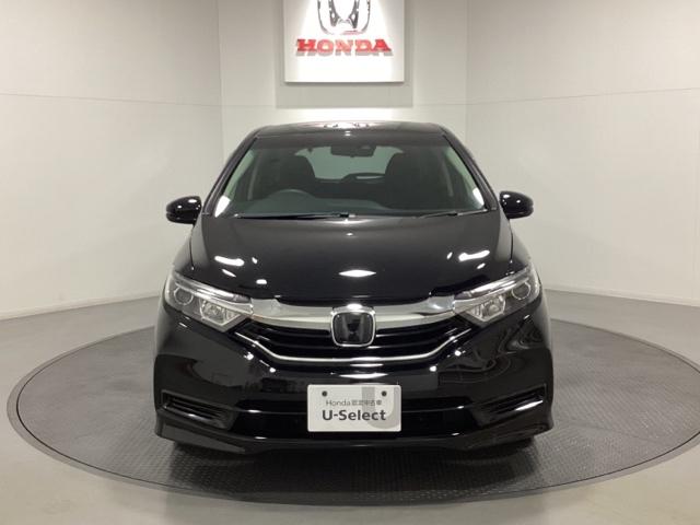 【Ｈｏｎｄａ認定中古車Ｕ−Ｓｅｌｅｃｔ】　エンジン、オーディオやカーナビ（社外品は除く）に至るまで保証をお付け致します。全国のホンダディーラーで保証と整備が受けられます。