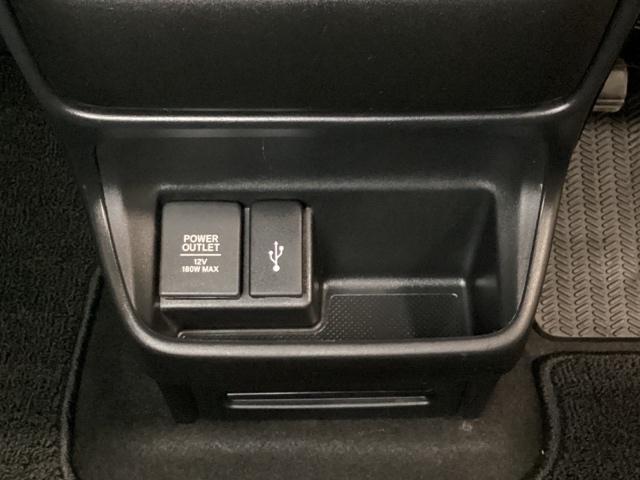 フリード Ｇ・ホンダセンシング　光触媒抗菌消臭施工済　Ｆセグ　追突被害軽減ブレーキ　ｉストップ　Ｗエアバッグ　パワーウィンドウ　アクティブクルーズコントロール　スマートキ　カラーバックモニター　ＶＳＡ　エアコン　セキュリティアラーム（17枚目）