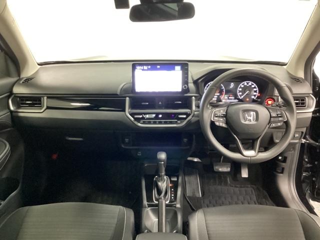 ＷＲ－Ｖ Ｚ　中古スタッドレスタイヤ、純正メモリーナビ、ドライブレコーダー前後装着＋ＥＴＣ付　当社デモカー　ソナー　盗難防止装置　誤発進抑制　Ｒカメラ　ワンオーナー　ＵＳＢ　ＥＳＣ　ＬＥＤライト　ＡＢＳ　ドラレコ（7枚目）