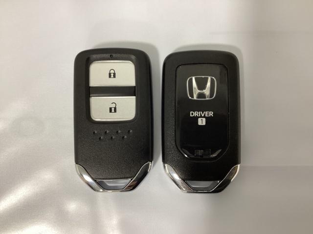 ＷＲ－Ｖ Ｚ　中古スタッドレスタイヤ、純正メモリーナビ、ドライブレコーダー前後装着＋ＥＴＣ付　当社デモカー　ソナー　盗難防止装置　誤発進抑制　Ｒカメラ　ワンオーナー　ＵＳＢ　ＥＳＣ　ＬＥＤライト　ＡＢＳ　ドラレコ（16枚目）