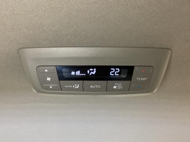 ステップワゴンスパーダ スパーダ・クールスピリットホンダセンシング　光触媒抗菌消臭施工済　サイドエアバック　スマートキ　左右電動スライドドア　バックモニタ　Ｗエアコン　地ＴＶ　ナビ＆ＴＶ　三列シート　助手席エアバッグ　ＡＡＣ　横滑り防止機能　ターボ車　シートヒータ（10枚目）