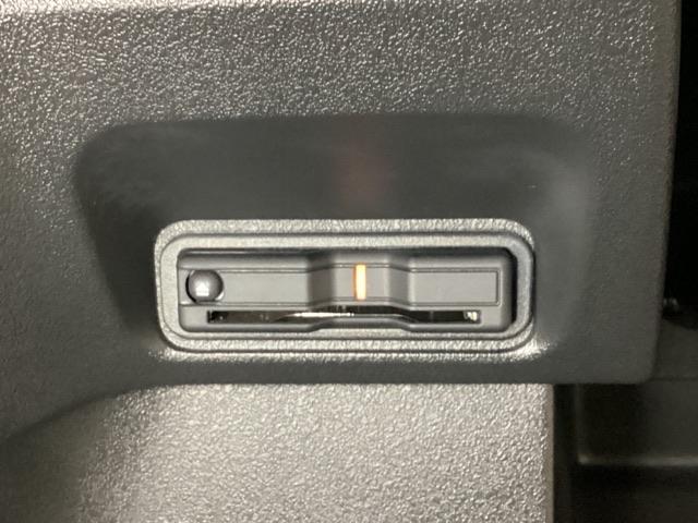 Ｎ－ＢＯＸカスタム ベースグレード　中古スタッドレスタイヤ、純正メモリーナビ、ドライブレコーダー前後装着＋ＥＴＣ付　当社デモカー　ＵＳＢ接続　ＣＭＢＳ　Ｄレコ　１オーナー　ベンチシート　オートエアコン　スマートキ　ＬＥＤ　盗難防止装置（19枚目）