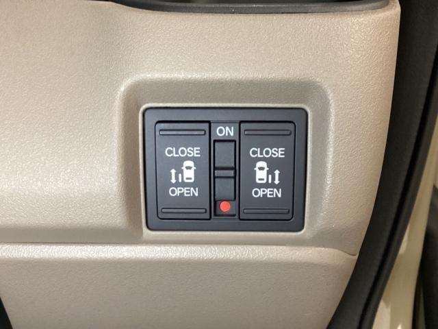 Ｎ－ＢＯＸジョイ ターボ　中古スタッドレスタイヤ、純正メモリーナビ、ドライブレコーダー前後装着＋ＥＴＣ付　当社デモカー　ＬＥＤヘッド　ＥＴＣ車載器　オートエアコン　バックカメラ　両側電動ドア　クリアランスソナー　オートライト（18枚目）